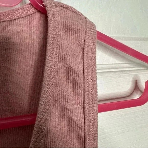 SWS Essentials Tank Top Cropped Ribbed Racerback  Pink Size Medium - Picture 8 of 16